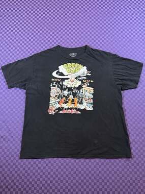Green Day Dookie Album Cover Graphic T-Shirt